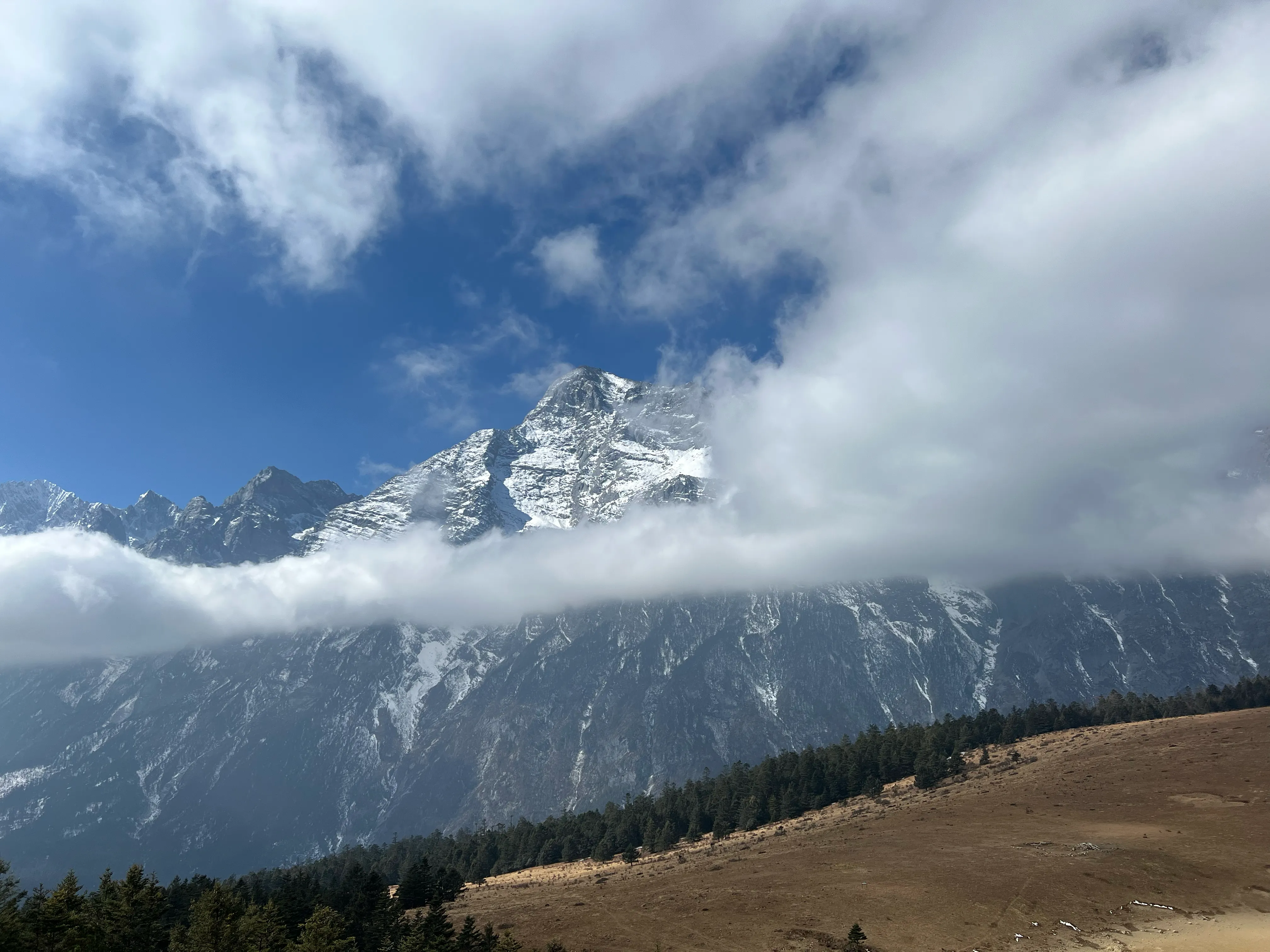 雪山一览